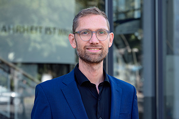 Porträtfoto des Musikwissenschaftlers Professor Dr. Kai Siedenburg